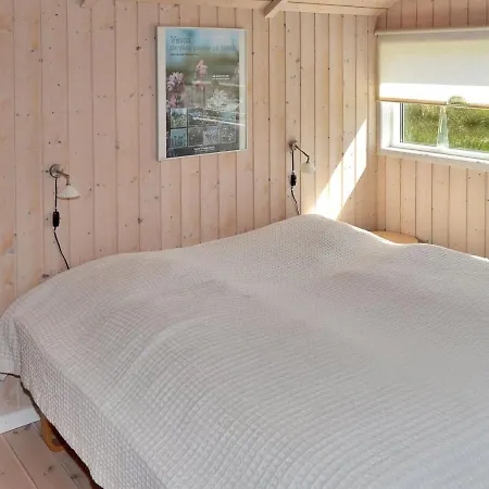 Holiday home Tovi Tagholm